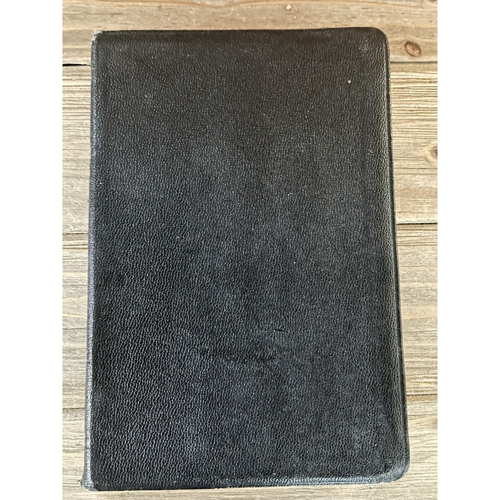 VTG 1967 Brand New The Living New‎ Testament Paraphrased
